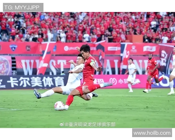 重庆足球队在足球意识排行榜中荣登第七名展现出色团队精神与战术素养