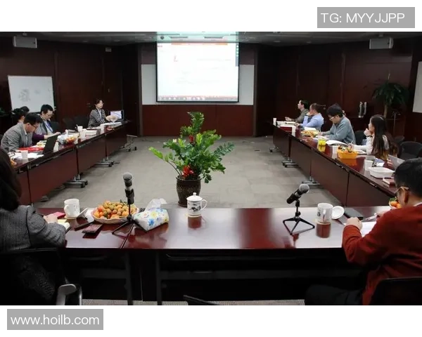 重庆足球队比赛经验深度对比与分析探讨