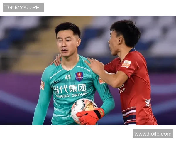 重庆足球队防反战术解析及其在联赛中的应用探讨 重庆足球队防反战术解析及其在联赛中的应用探讨