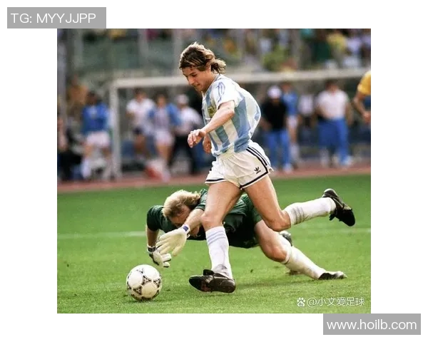 足球场上的闪电之星他以惊人的速度征服了绿茵场 足球场上的闪电之星他以惊人的速度征服了绿茵场