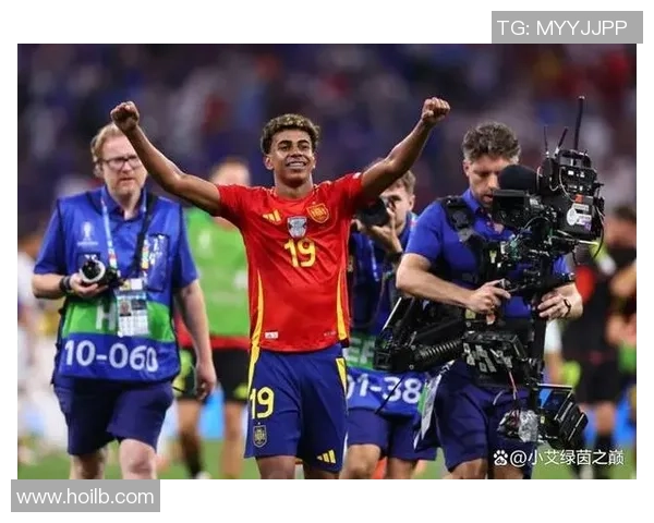 足球明星坚守初心的瞬间定格在镜头中的感人时刻