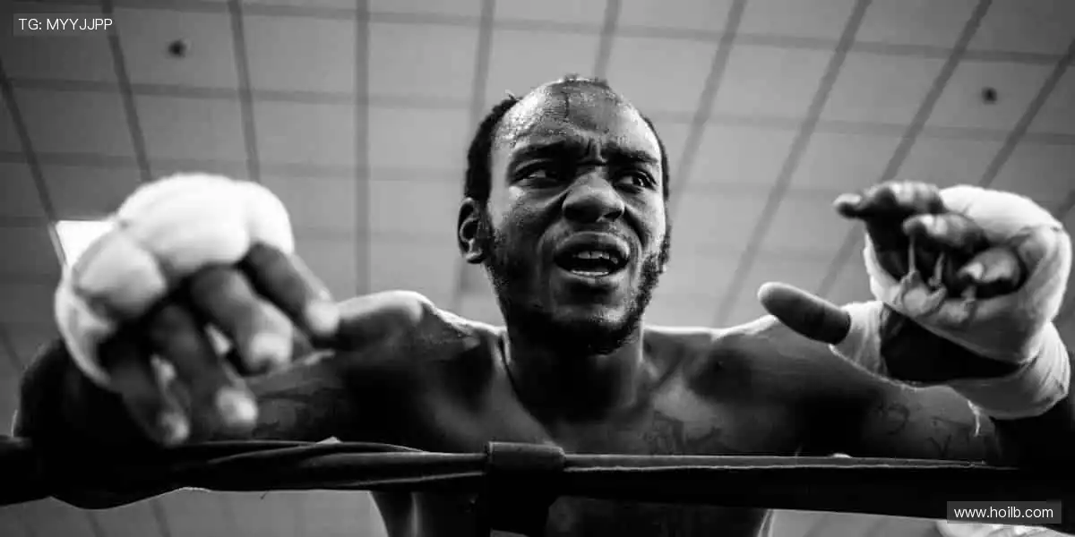 📱多屏同步,随时随地捕捉精彩瞬间!📻